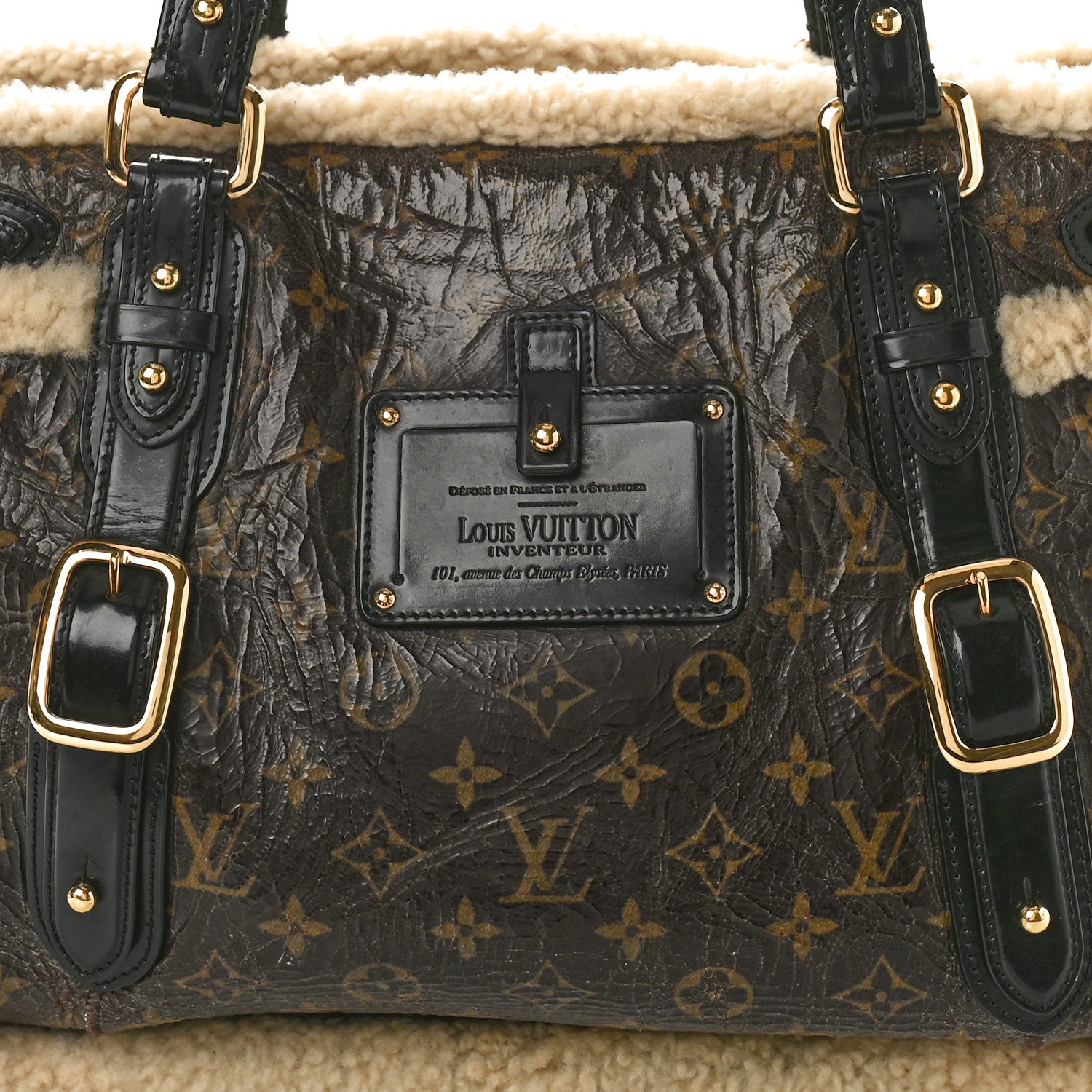 Louis Vuitton LOUIS VUITTON Patent Monogram Shearling Sac Thunder 7 of 9