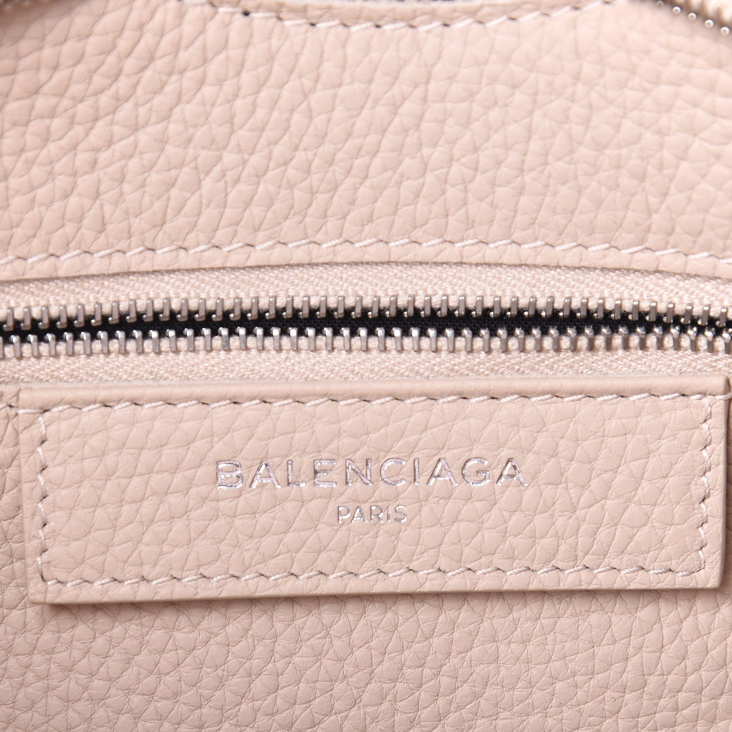 Balenciaga Veau Grana Perforated Blackout Hardware City Beige Poudre 6 of 9