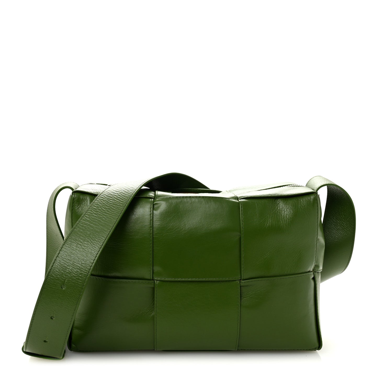 Paper Calfskin Maxi Intreccio Medium Arco Camera Bag Avocado