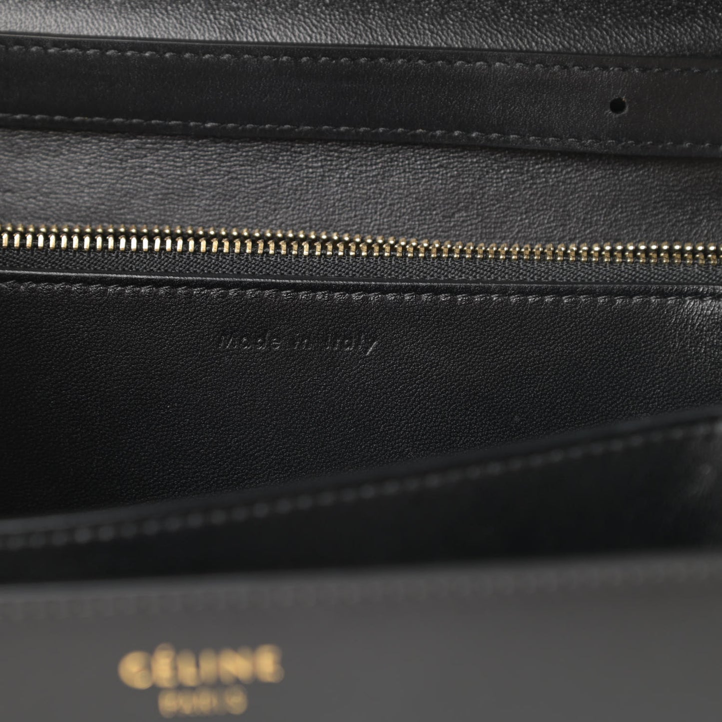 Box Calfskin Medium Classic Box Flap Bag Black