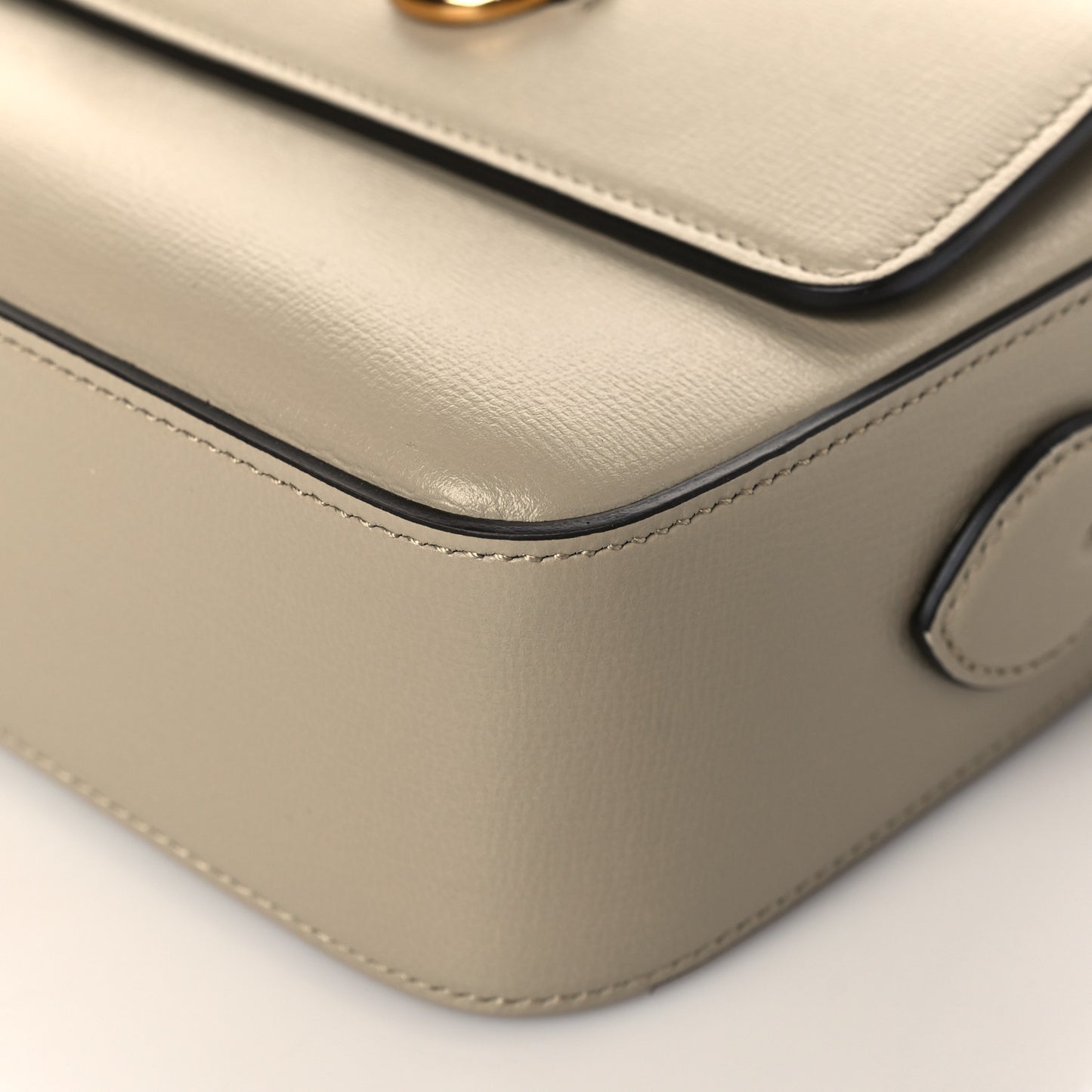 Azalea Calfskin Small Horsebit 1955 Shoulder Bag Oatmeal