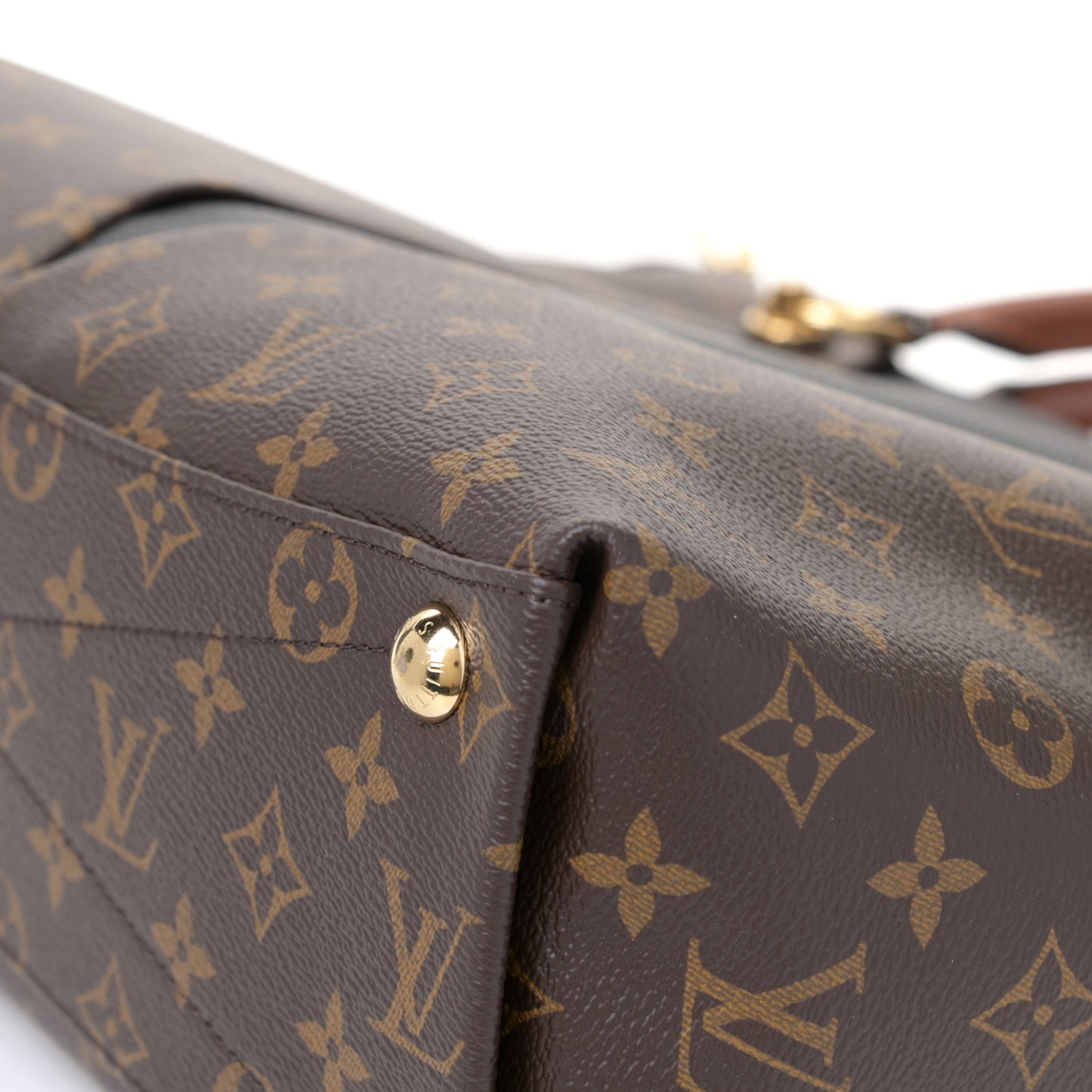 Monogram V Tote MM Black