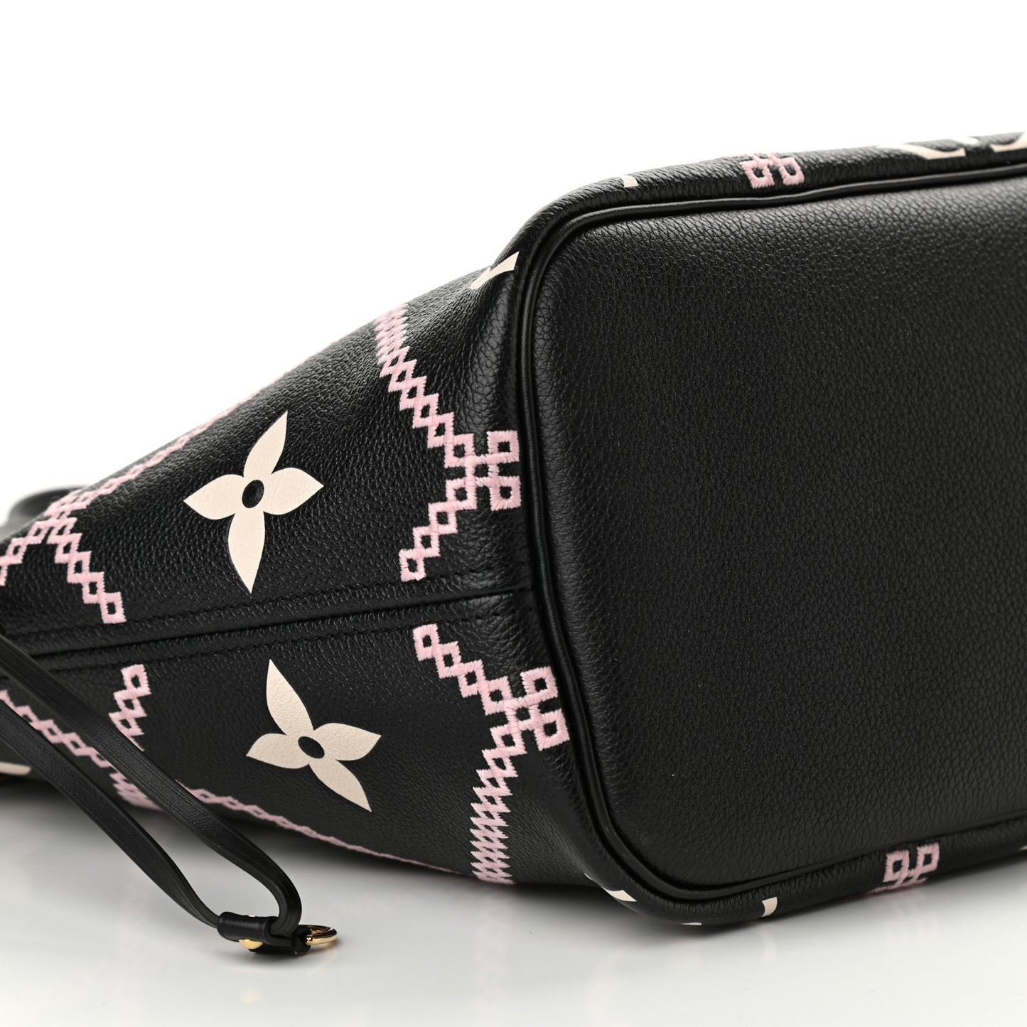Empreinte Monogram Giant Broderies Neverfull MM Black