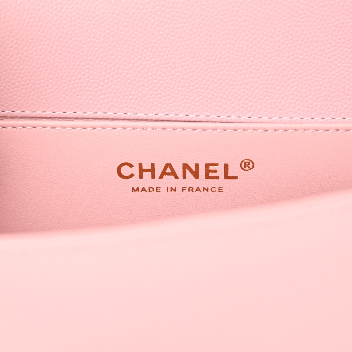 Caviar Chevron Quilted Medium Boy Flap Light Pink