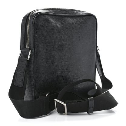 Louis Vuitton Taiga Alex Messenger BB Black 3 of 13