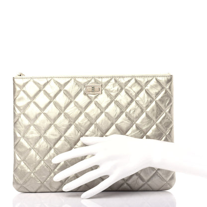 Chanel Metallic Aged Calfskin Quilted Medium 2.55 Reissue Cosmetic Case Gold 2 of 9