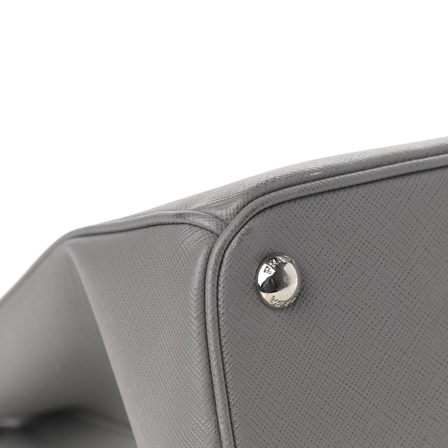 Saffiano Medium Galleria Double Zip Tote Marmo