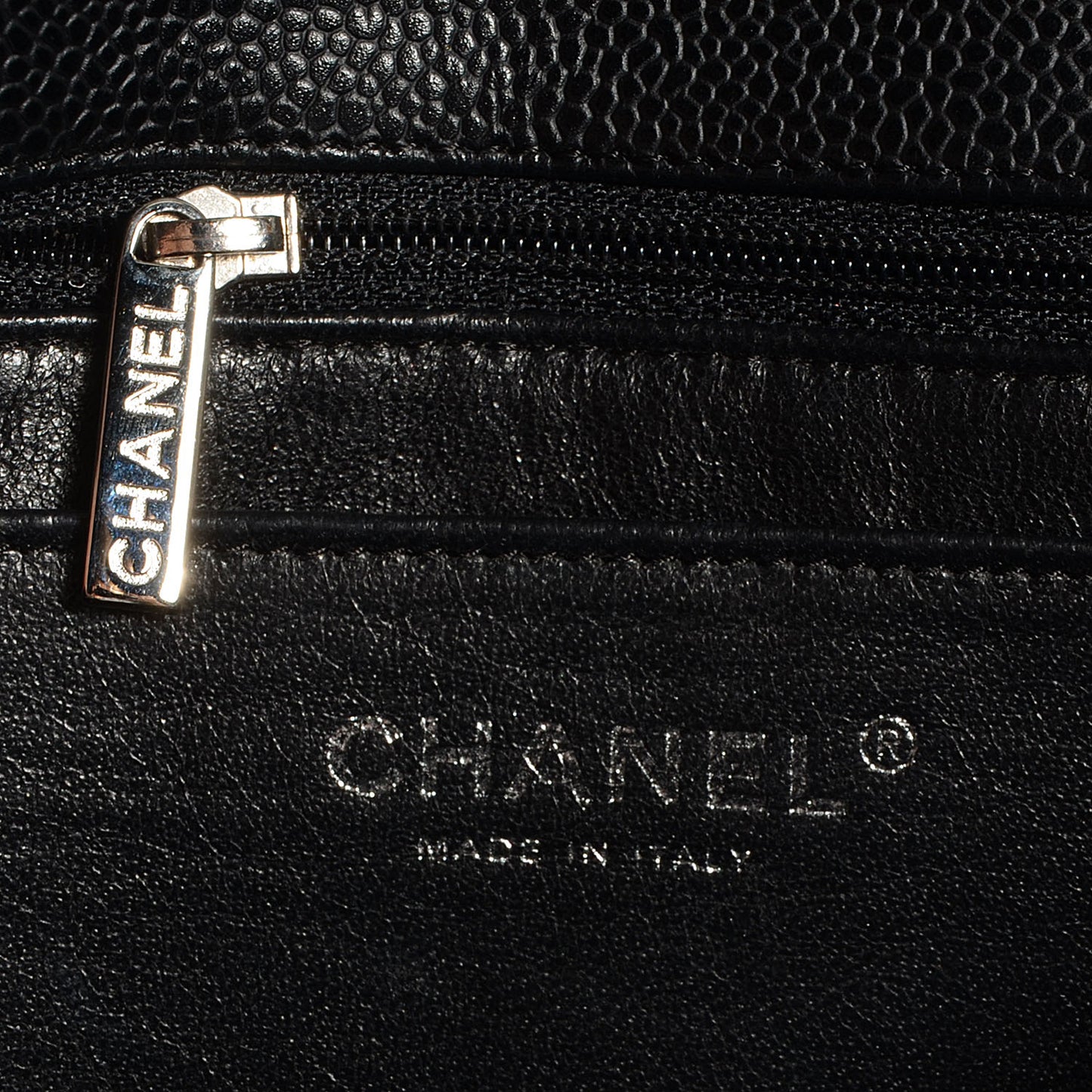 Caviar Jumbo Single Flap Black