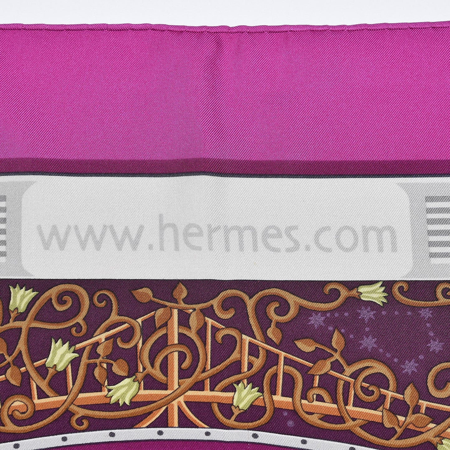 Silk www.hermes.com Scarf 90