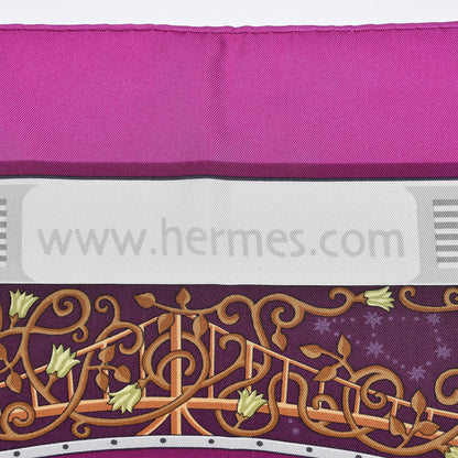 Hermes Silk www.hermes.com Scarf 90 4 of 11