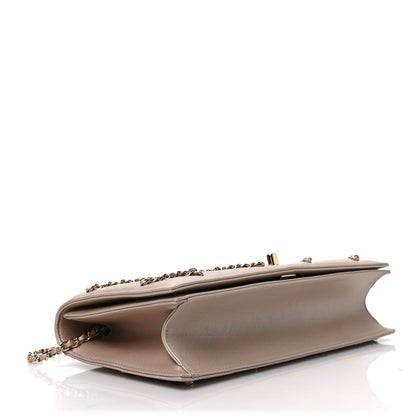 Chanel Metallic Lambskin Chain Embellished Clutch Light Gold 4 of 9