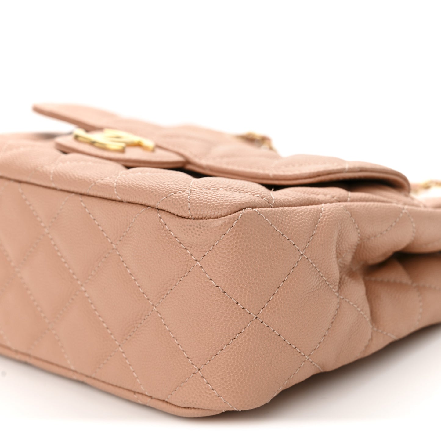 Caviar Quilted Wavy CC Hobo Beige