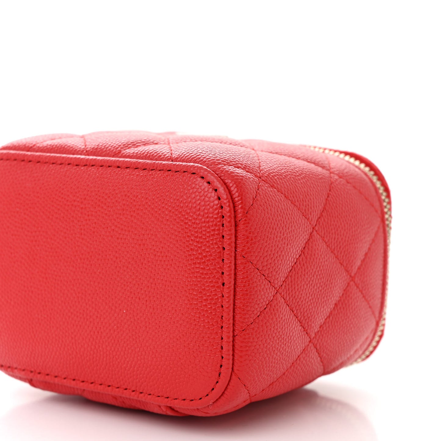 Caviar Quilted Mini Vanity Case With Chain Red