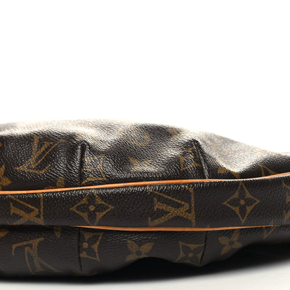 Louis Vuitton Monogram Croissant MM 9 of 11