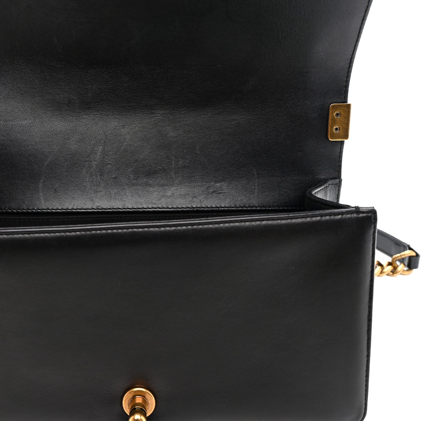 Lambskin Quilted Medium Boy Flap Black