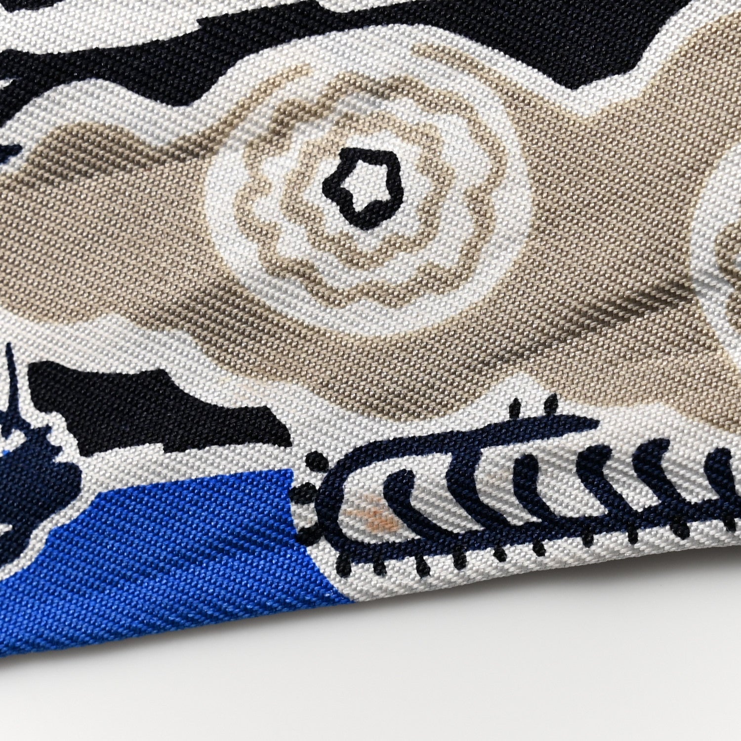 Hermes Silk Bingata Sticker Twilly Marine 5 of 5