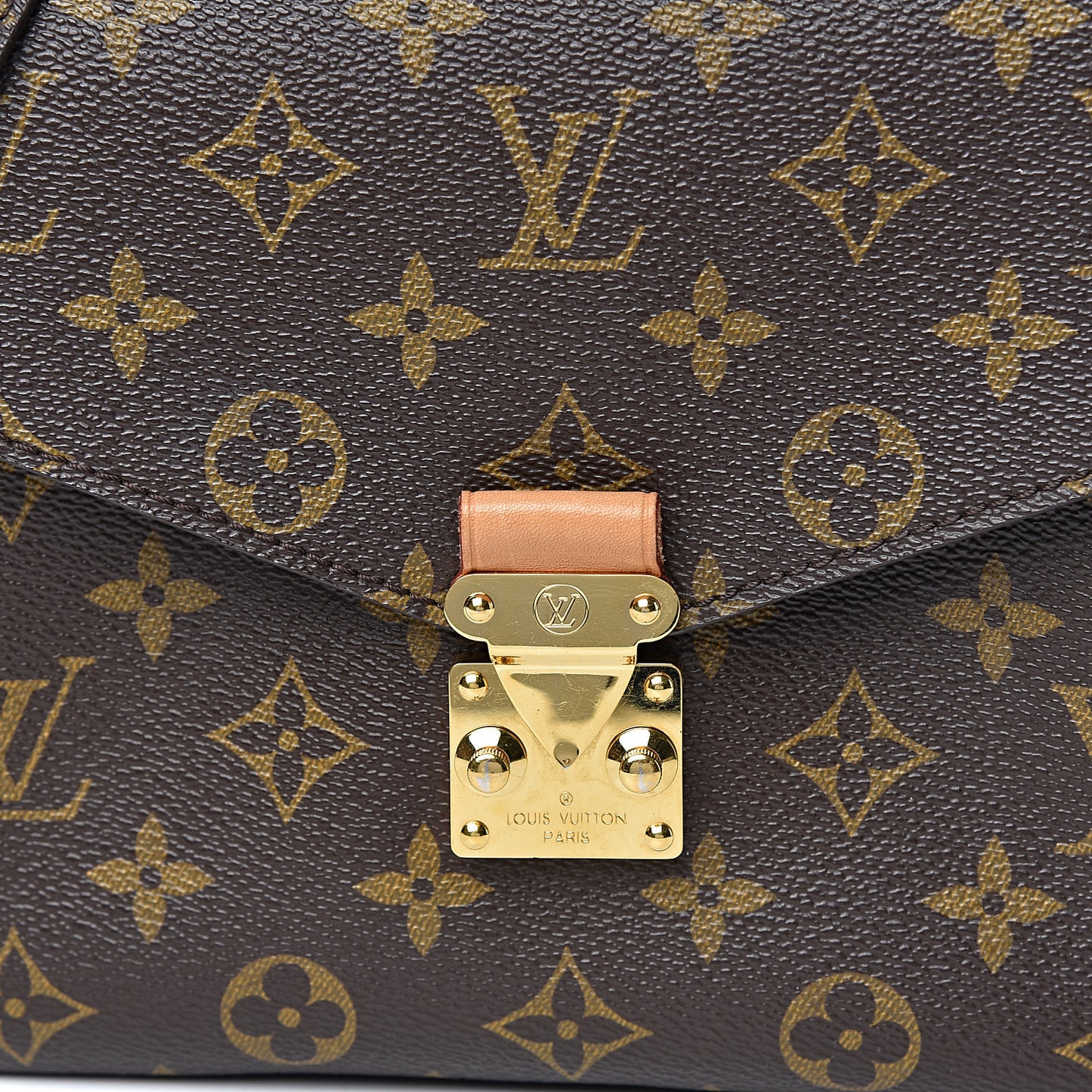 Monogram Pochette Metis