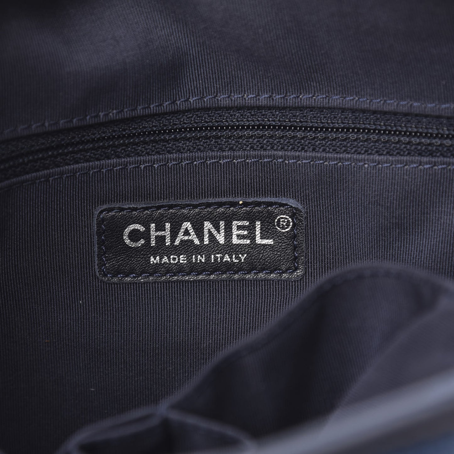 Denim Calfskin Medium Gabrielle Hobo Blue