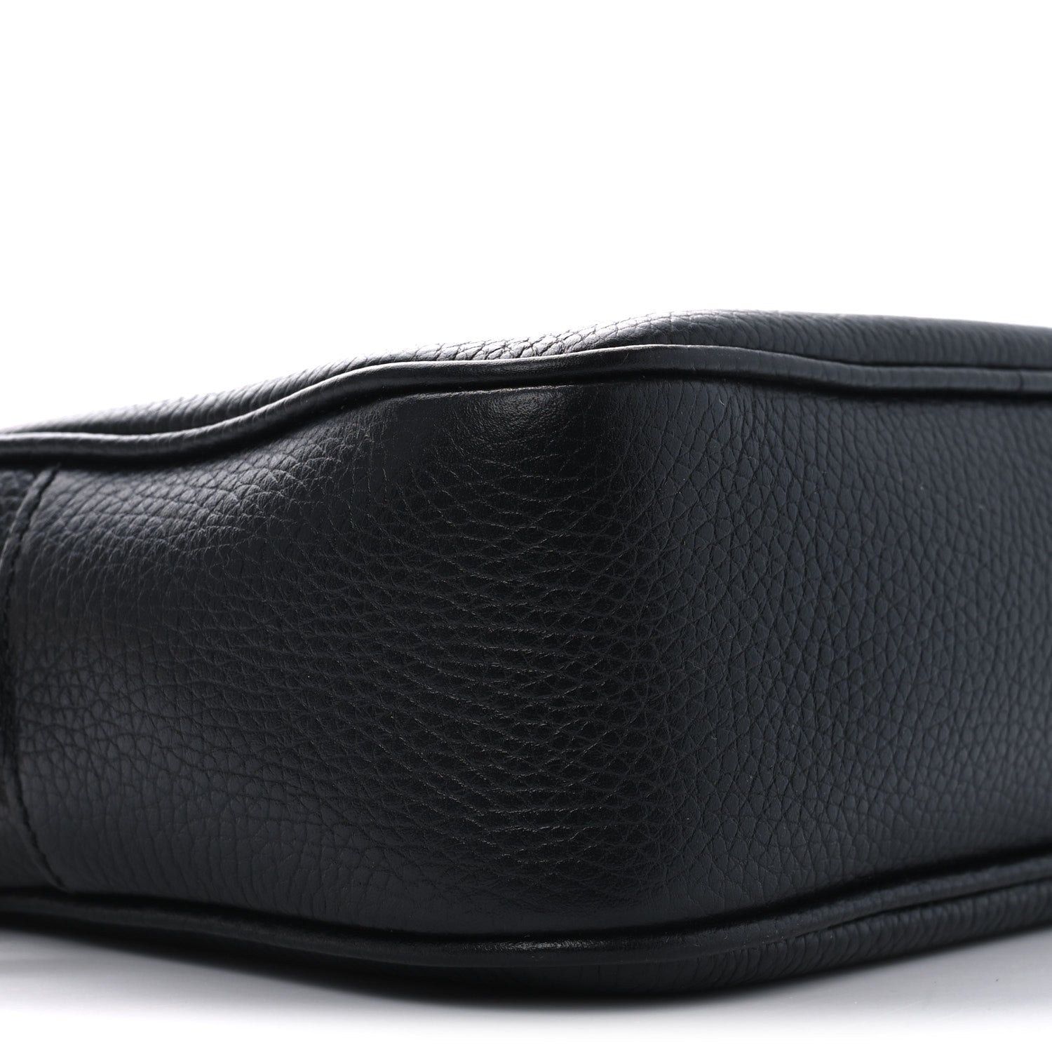 Gucci Pebbled Calfskin Small Soho Disco Bag Black 8 of 9