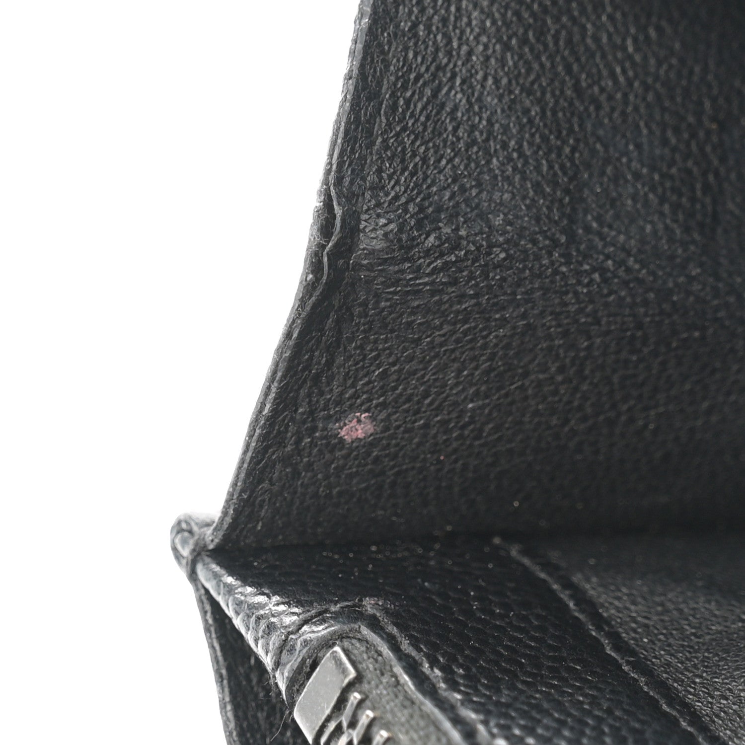Saint Laurent Grain De Poudre Matelasse Chevron Monogram Monochrome Chain Wallet Black 14 of 15