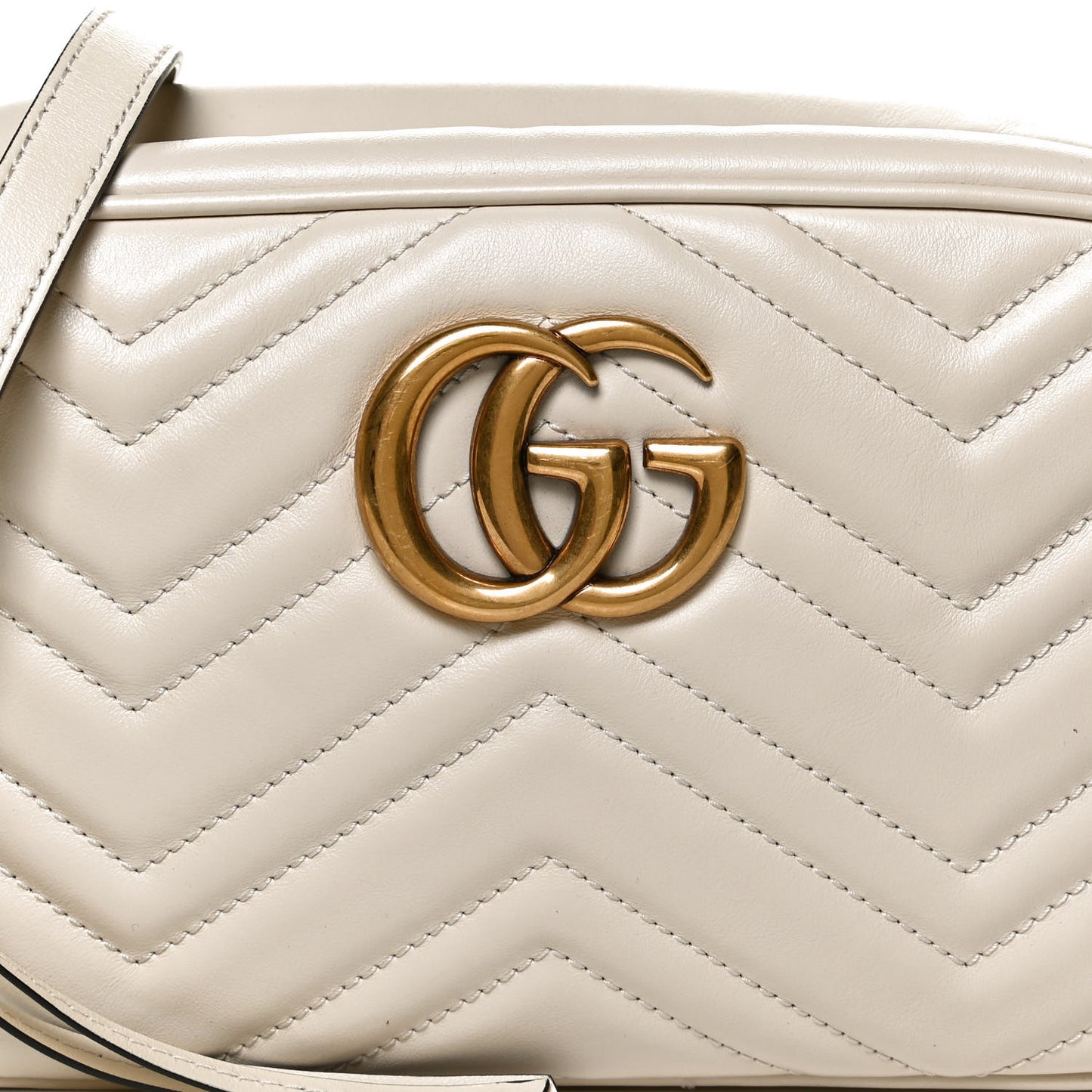 Calfskin Matelasse Small GG Marmont Chain Shoulder Bag White