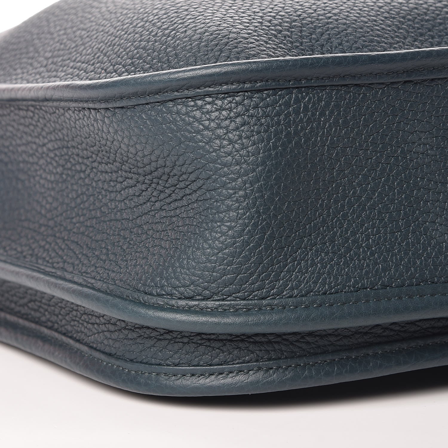Hermes Taurillon Clemence Evelyne III PM Colvert 9 of 11