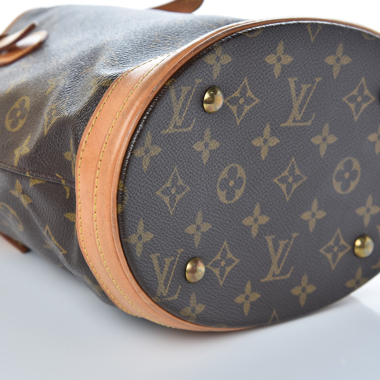 Louis Vuitton Monogram Petit Bucket 23 8 of 12
