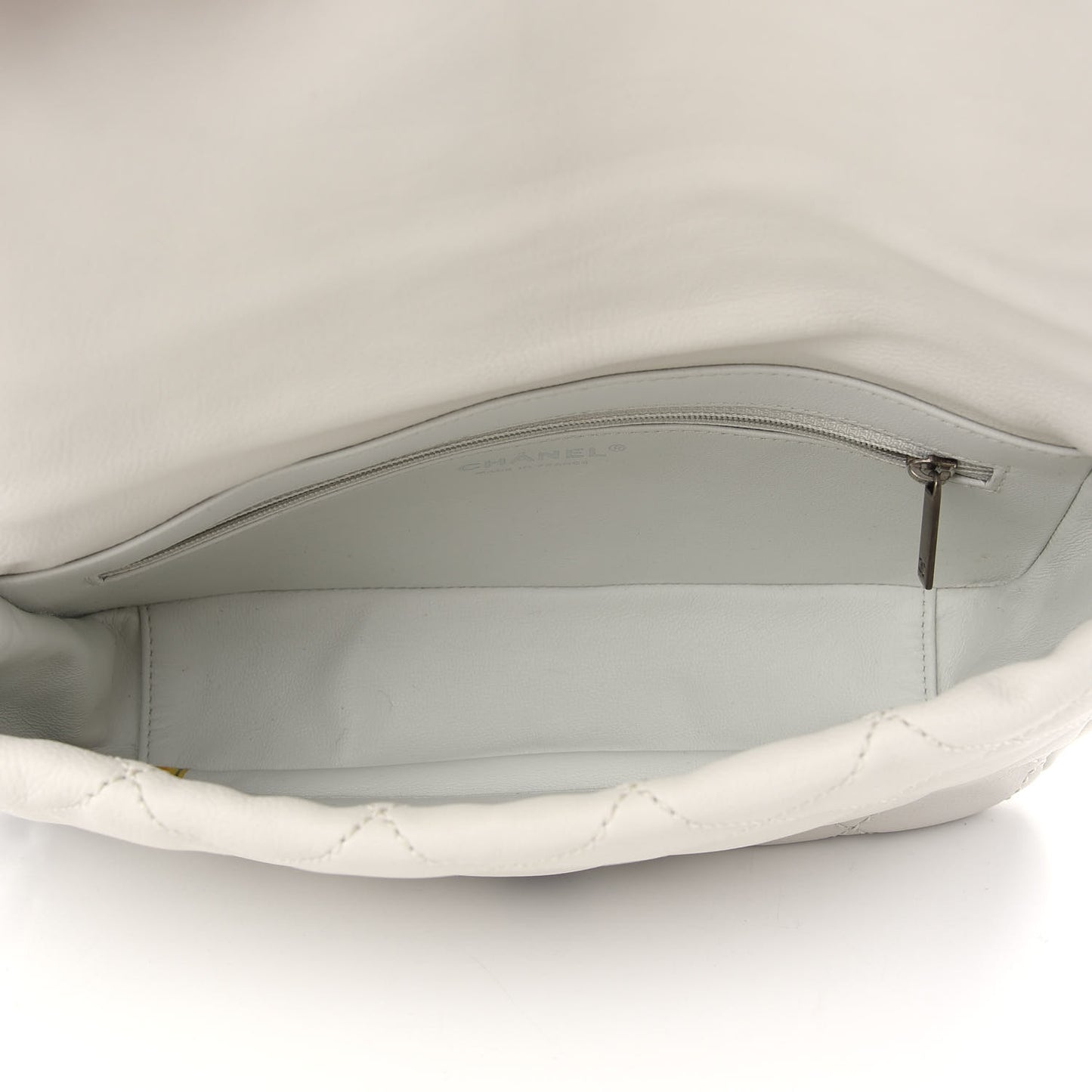 Calfskin Quilted Medium Modern Chain Flap White