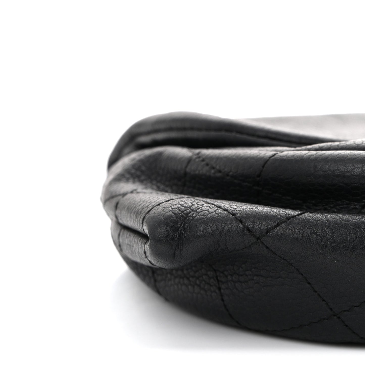 Lambskin Half Moon Wallet On Chain WOC Black