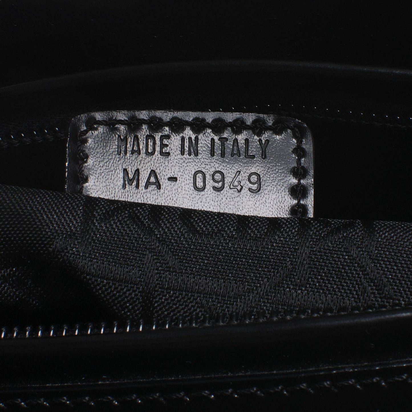 Leather Large Malice Tote Black