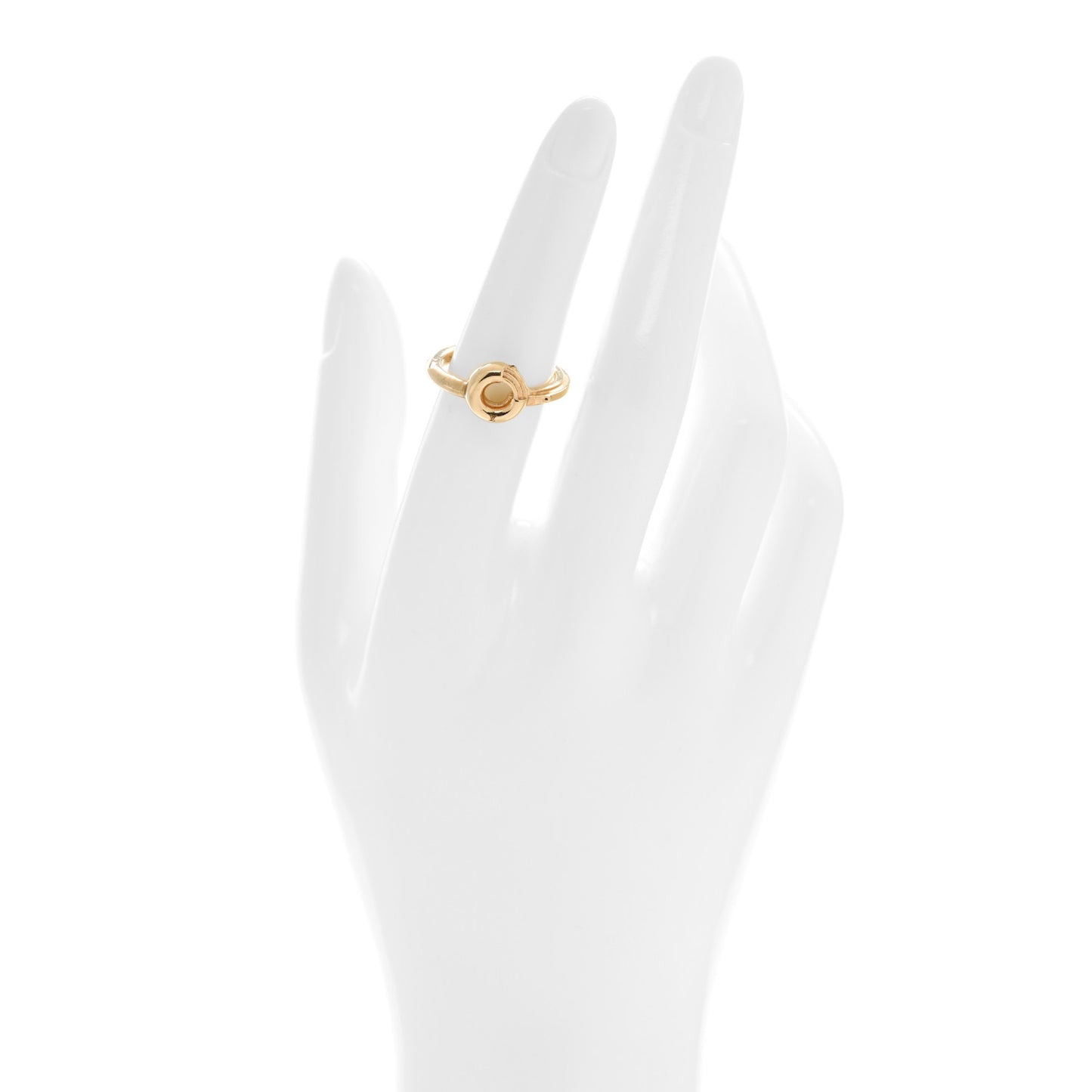 LV And Me Letter O Ring M Gold