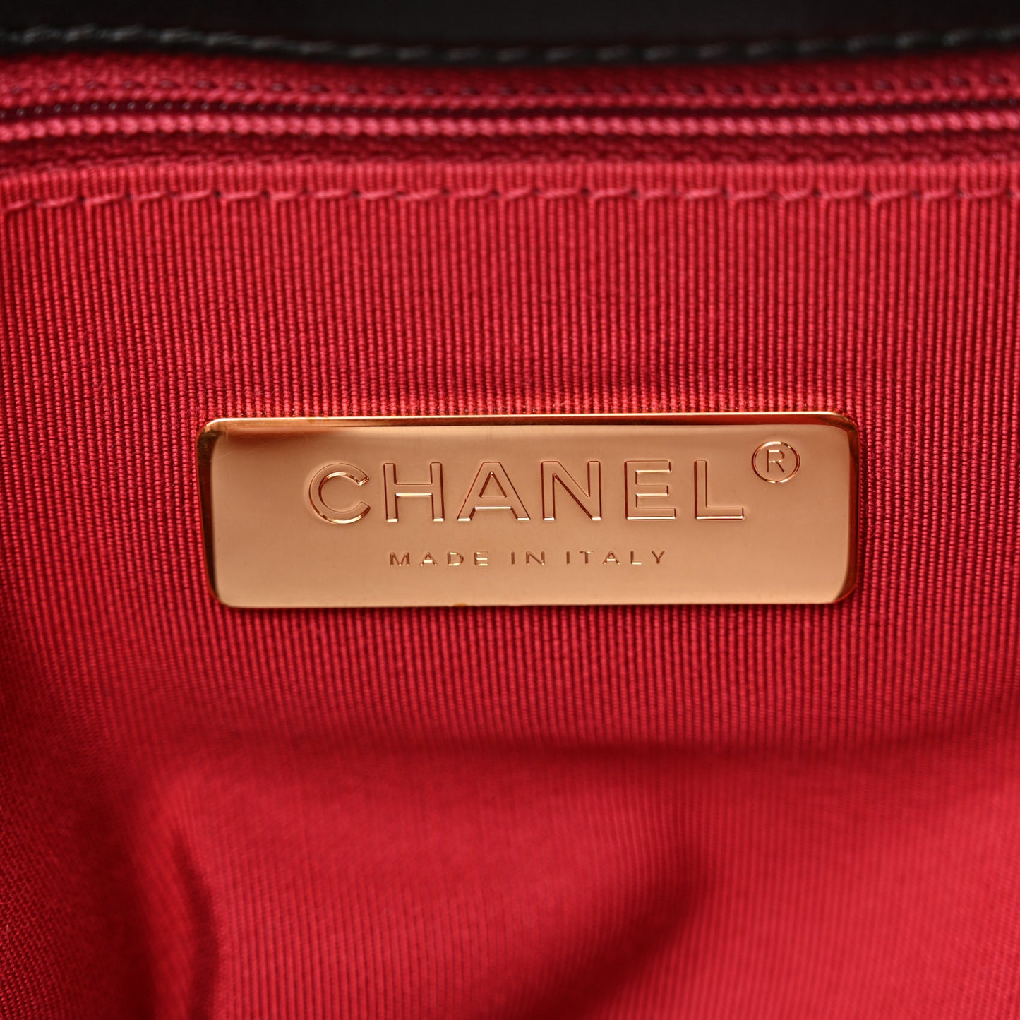 Lambskin Quilted Maxi Chanel 19 Flap Black