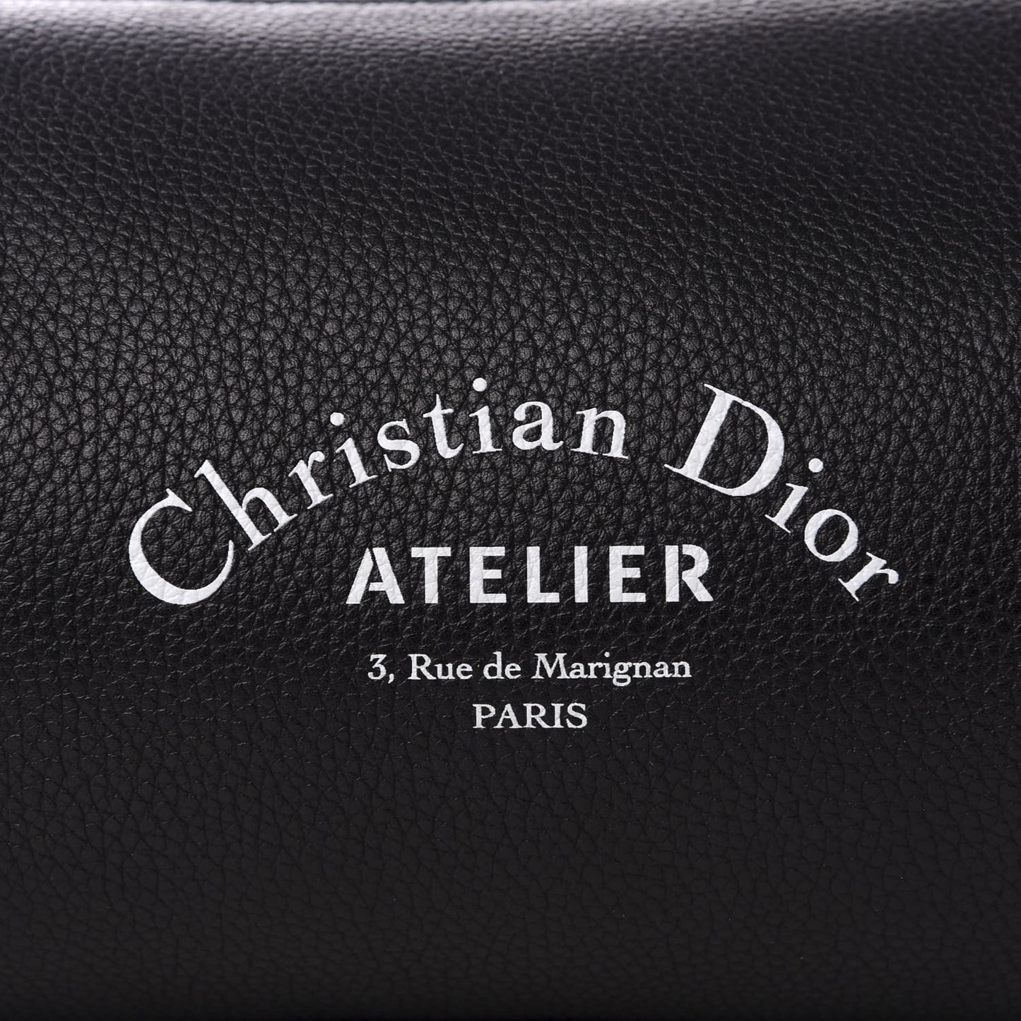 HOMME Grained Calfskin Mens Roller Pouch Black