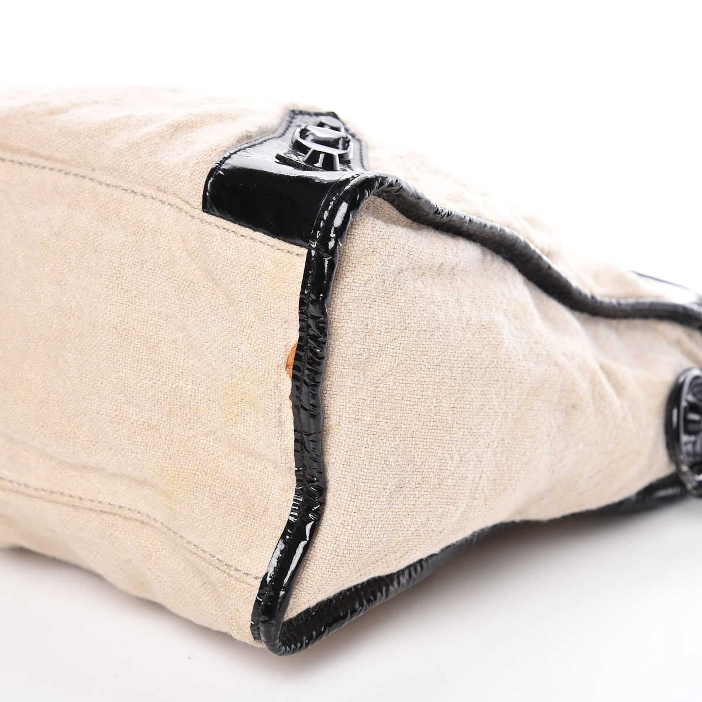 Patent Linen Classic Hardware City Natural Black
