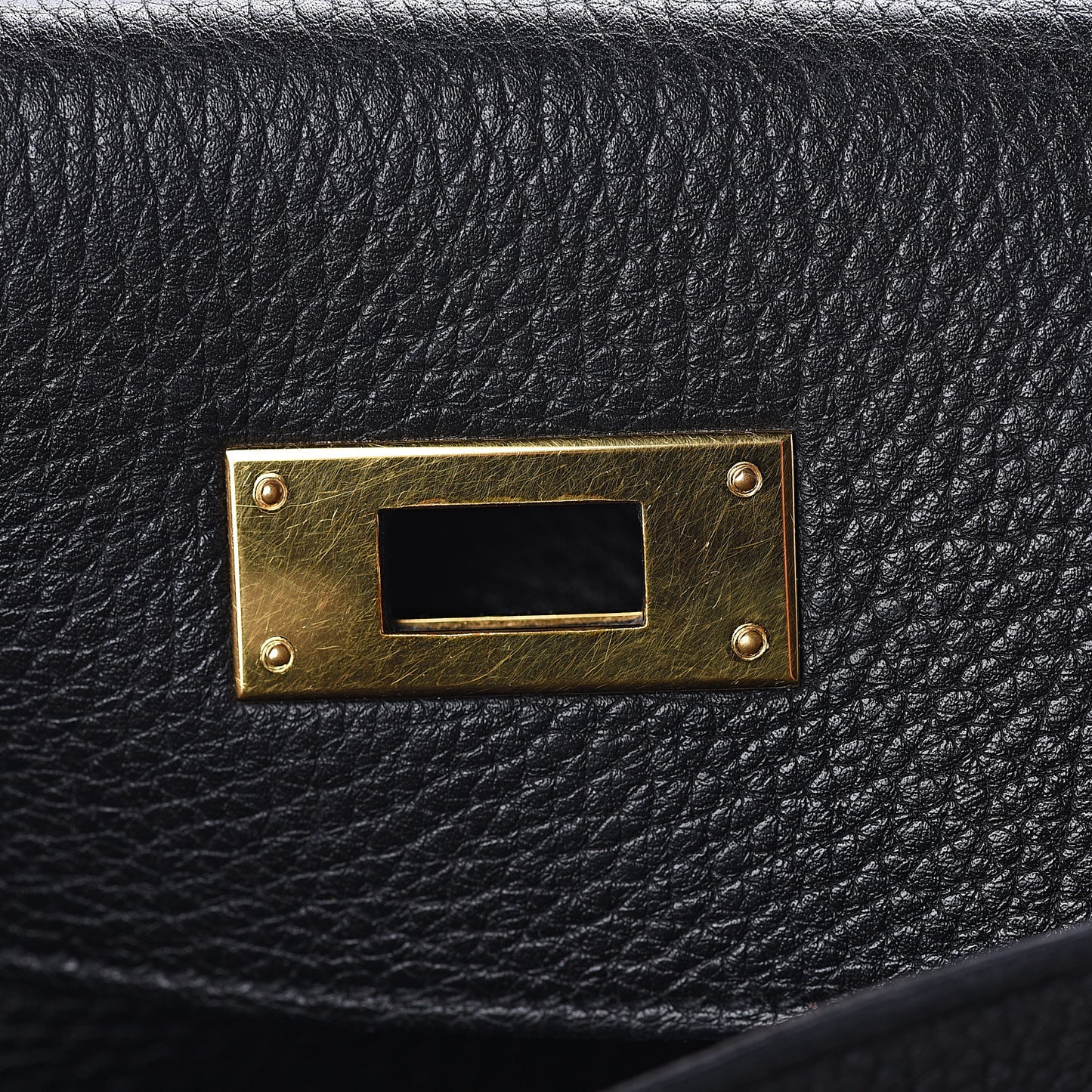 Togo Kelly Retourne 35 Black