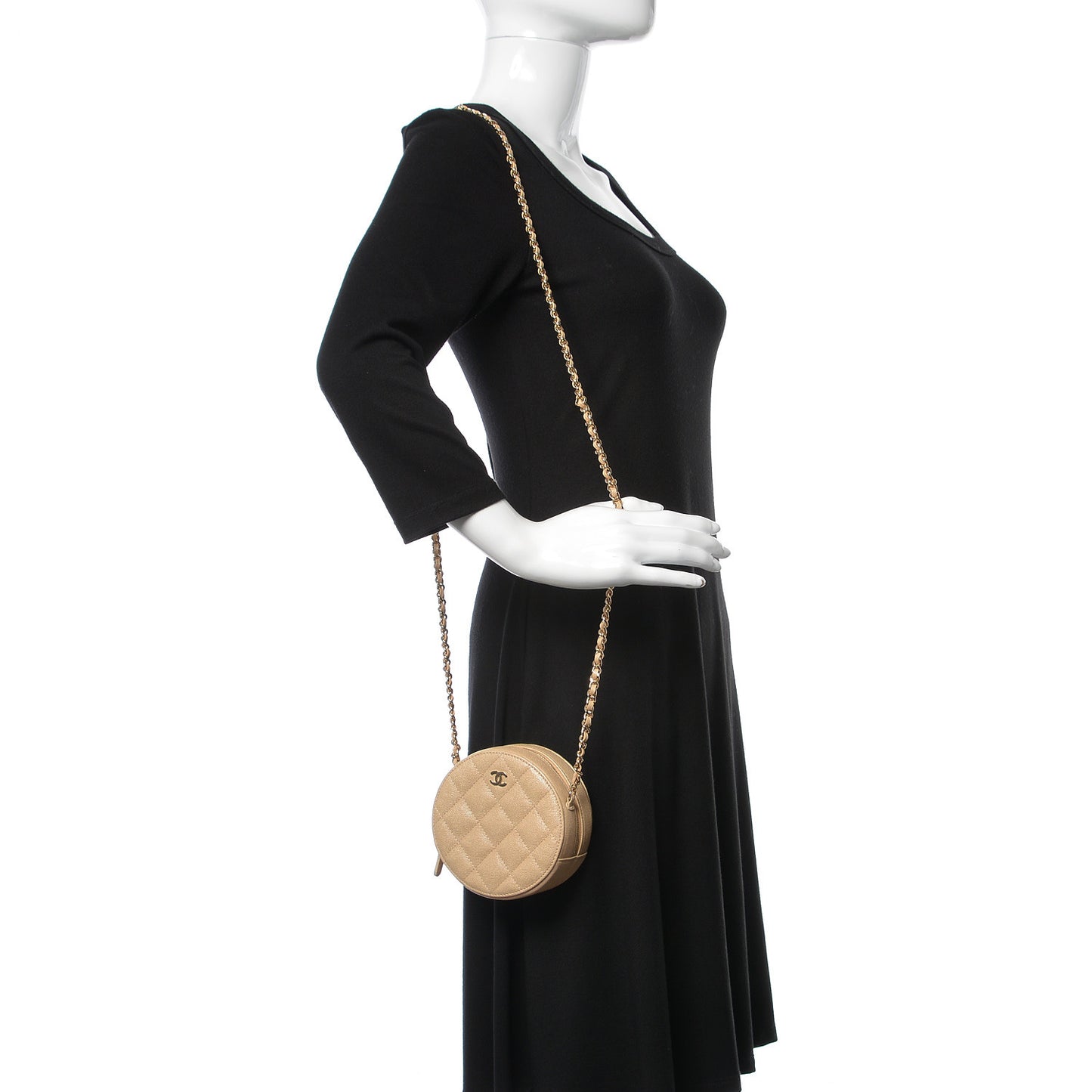 Iridescent Caviar Quilted Round Clutch With Chain Beige