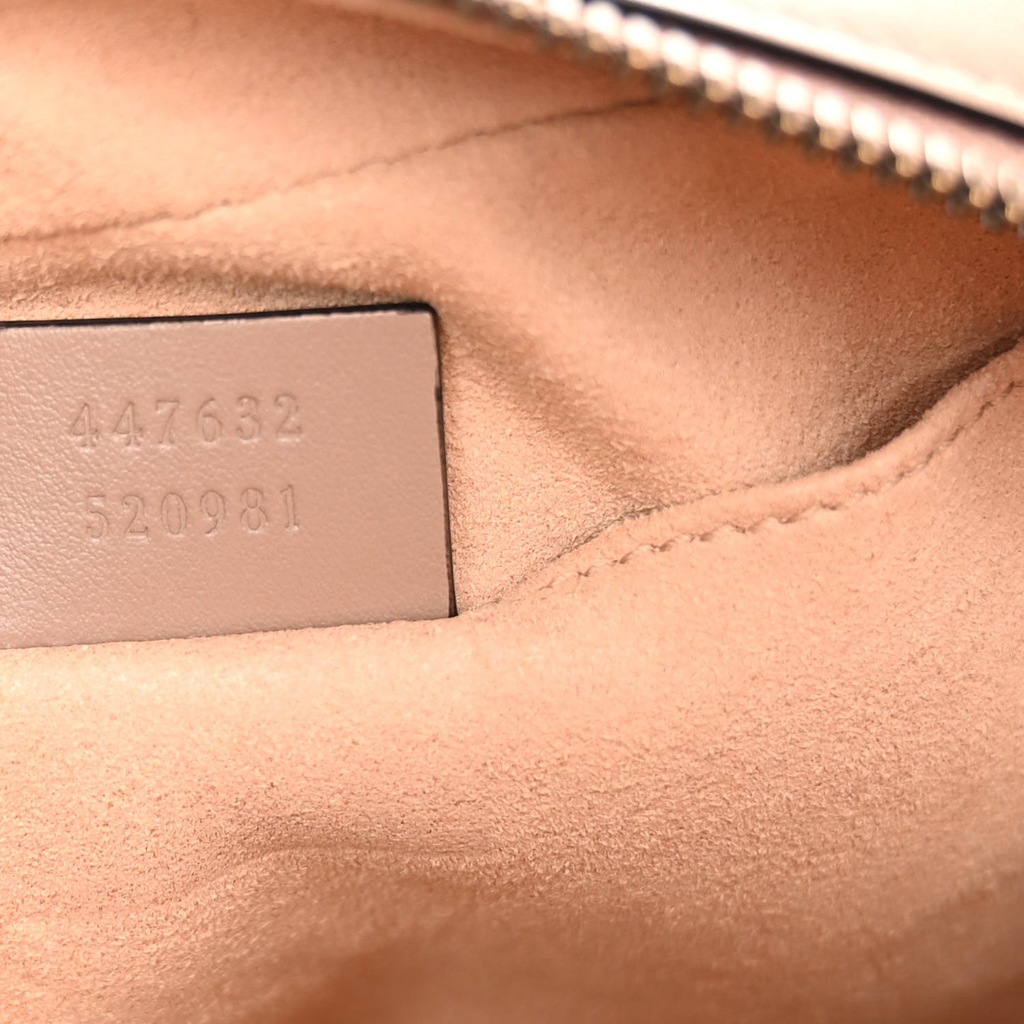 Calfskin Matelasse Small GG Marmont Chain Shoulder Bag Porcelain Rose