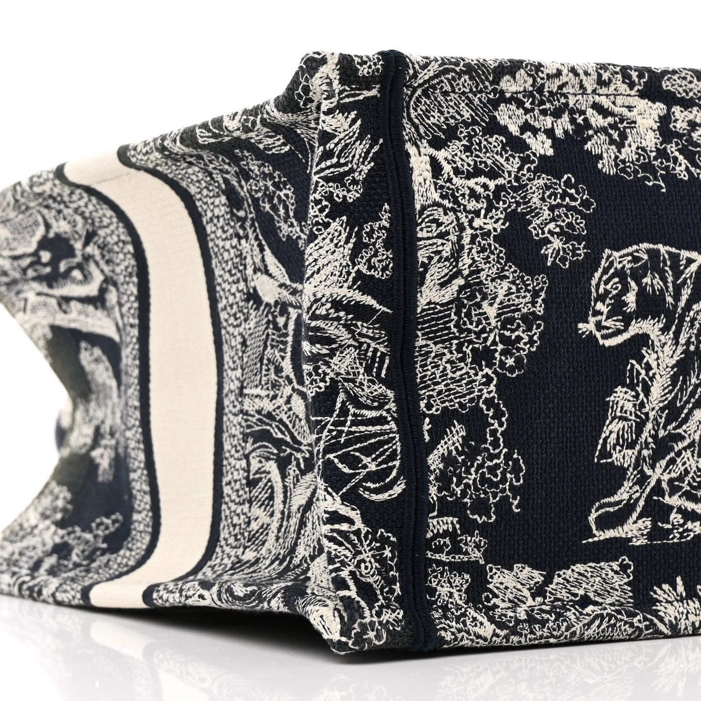 Canvas Embroidered Medium Dioriviera Toile De Jouy Reverse Book Tote Blue