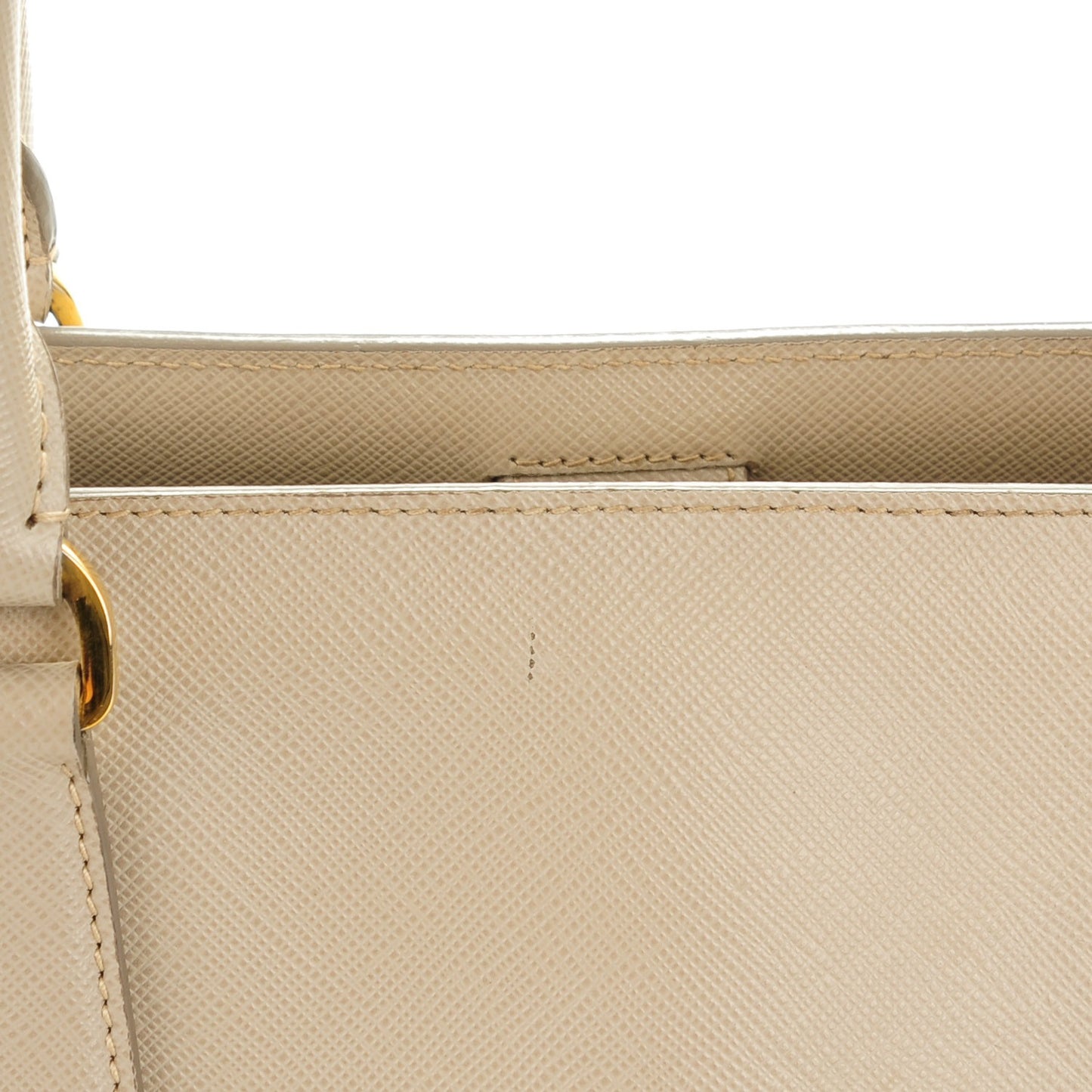 Saffiano Lux Medium Tote Pomice