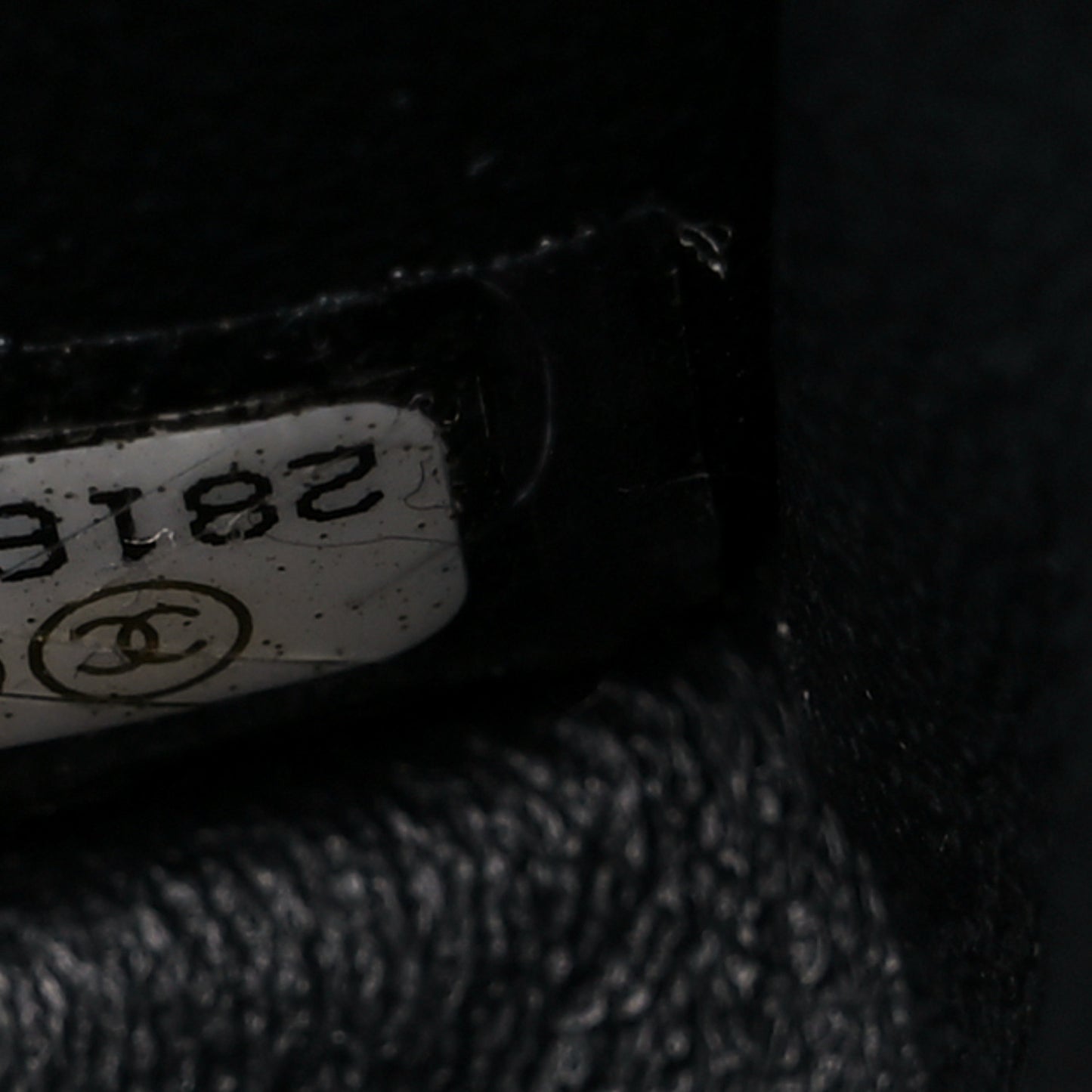 Calfskin Crocodile Embossed Graffiti 2.55 Mini Cocodile Reissue Flap Black Pink
