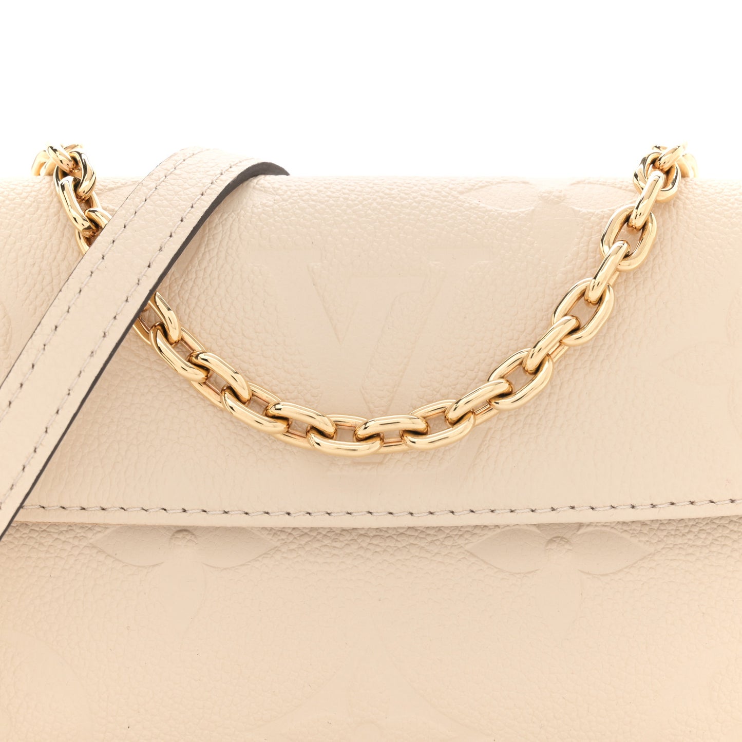 Empreinte Monogram Giant Ivy Wallet On Chain Cream