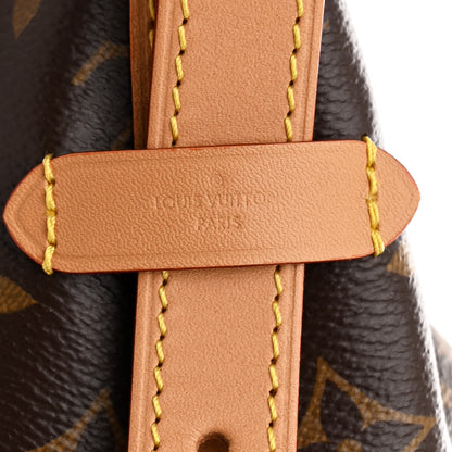 Louis Vuitton Monogram CarryAll MM 8 of 11