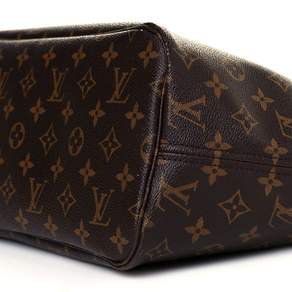 Louis Vuitton Monogram Neverfull MM 11 of 16