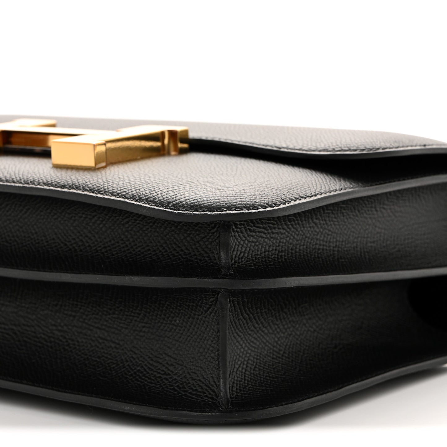 Epsom Constance 24 Black