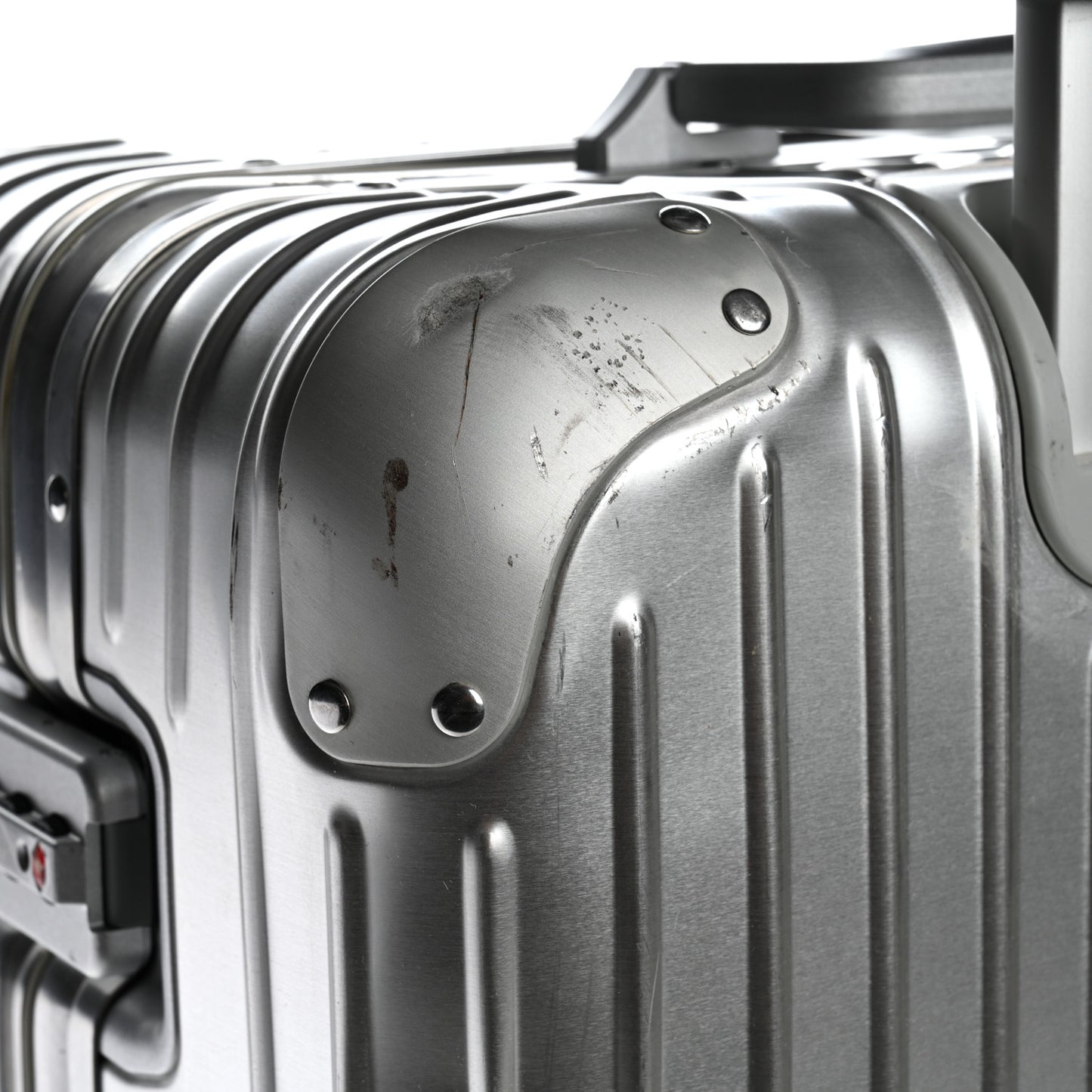 Aluminum Original Check-In M Silver