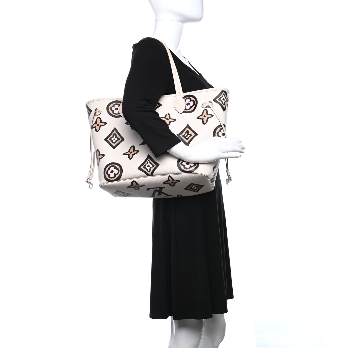 Monogram Giant Wild At Heart Neverfull MM Creme