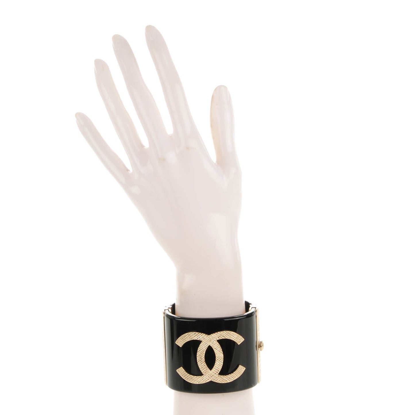 Resin Quilted CC Cuff Black Gold