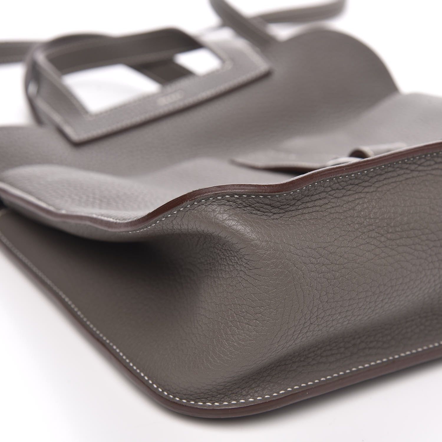 Hermes Taurillon Clemence Halzan 31 GM Etain 10 of 12
