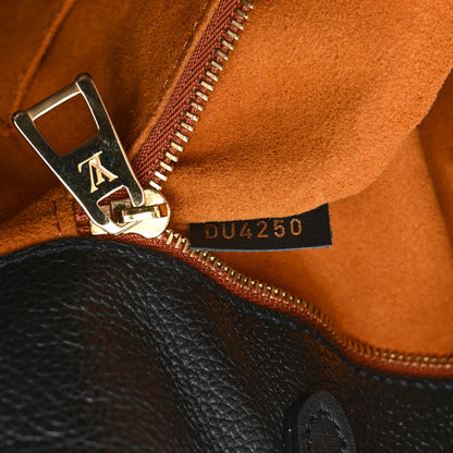 Louis Vuitton Empreinte Monogram Giant Onthego GM Black Black 7 of 10