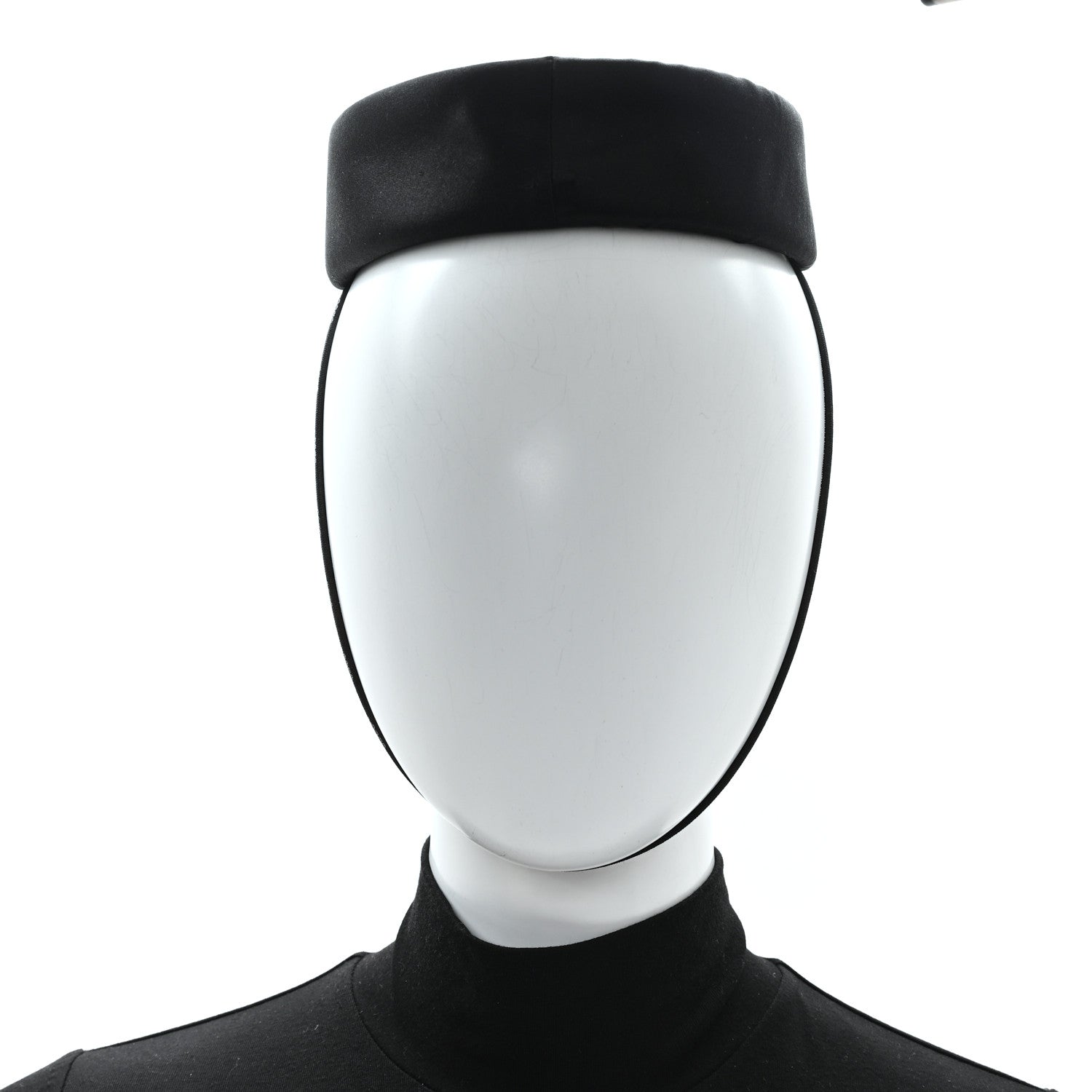Gucci Satin Pillbox Hat M 57 Black 2 of 9